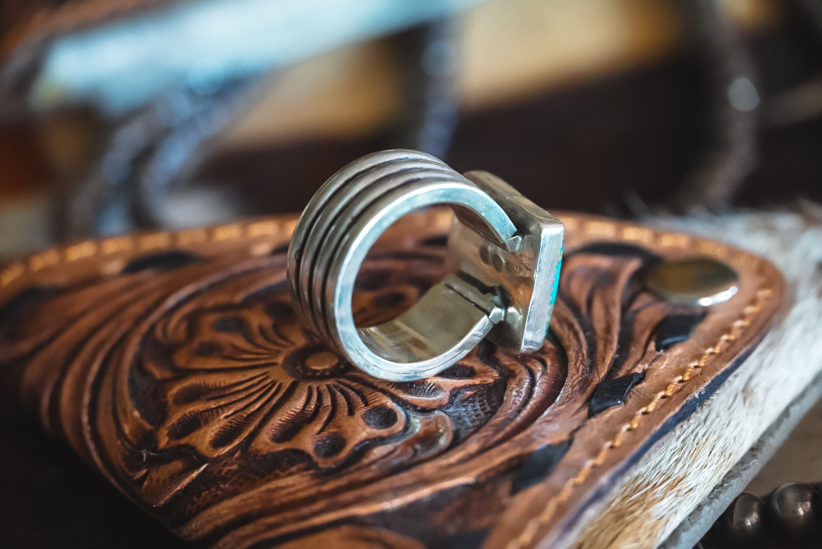 Handmade Sterling Silver Kingman Turquoise Ring | Heavy Wide-Band Statement Ring | Size 6.75