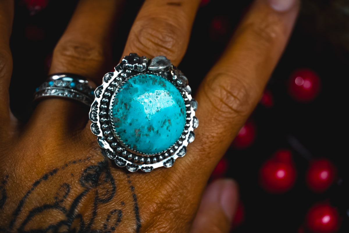 Size Adjustable | Everyday Weight Handmade Sterling Silver Kingman Turquoise Ring | Hand-Stamped Western Statement Ring