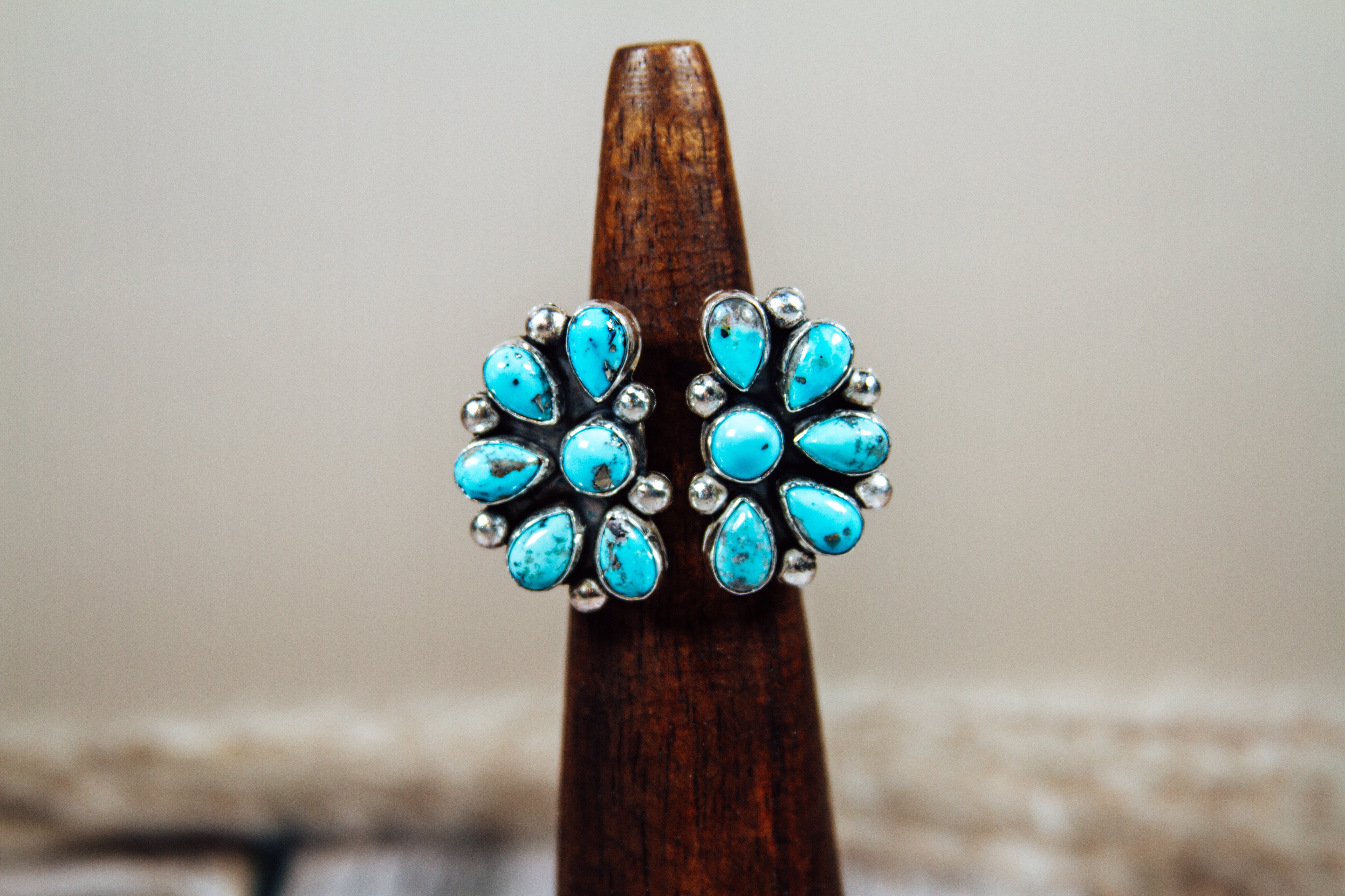 Handmade Sterling Silver Twin Bloom Kingman Turquoise Ring | Adjustable Size 8–12