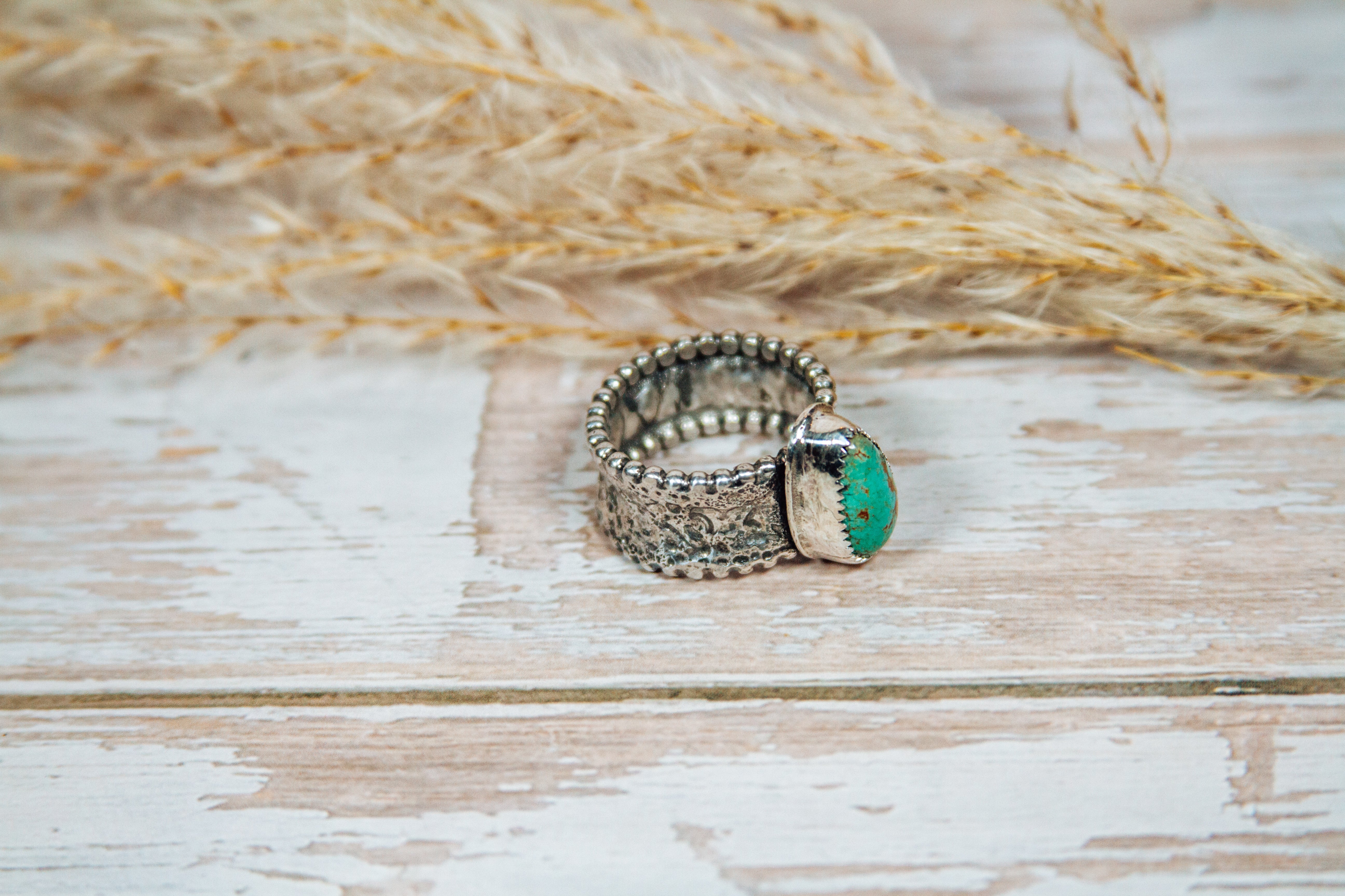 Kingman Turquoise Sterling Silver Ring Size 8.25