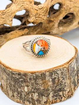 Navajo Sterling Silver Ring Spiny Oyster by (?) size 6