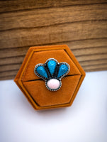 Beautiful Artisan Made Sterling Silver Kingman Turquoise & Spiny Oyster size 5.75