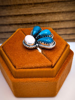 Beautiful Artisan Made Sterling Silver Kingman Turquoise & Spiny Oyster size 5.75