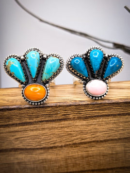 Beautiful Artisan Made Sterling Silver Kingman Turquoise & Spiny Oyster size 5.75